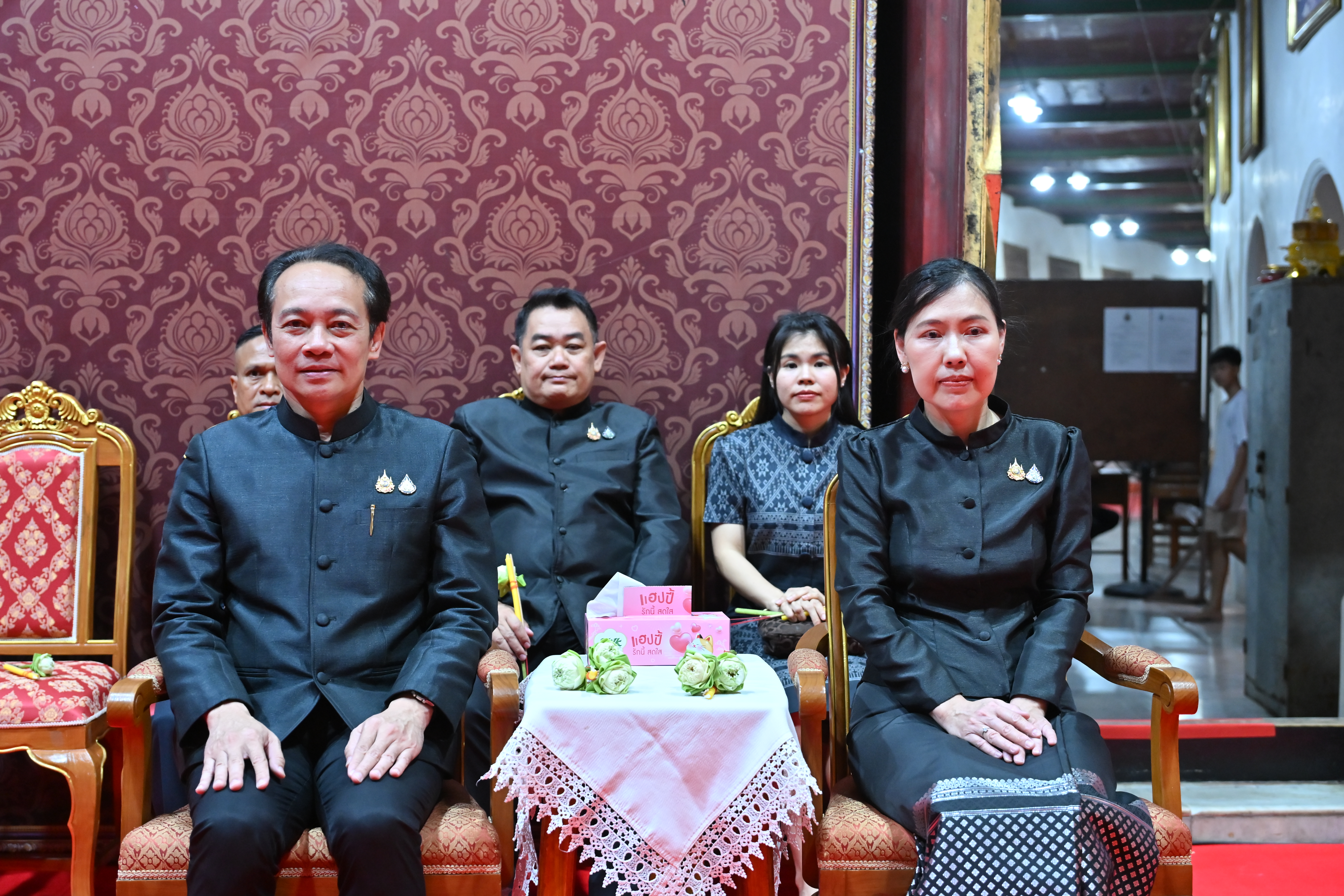 title - ส.ป.ก.นครปฐม เข้าร่วมพิธีจุดประทีป “1 ล้านดวงประทีปแห่งศรัทธา 1 ล้านความดี สืบสานมหาบารมี วิสาขบูชาโลก” และพิธีเวียนเทียน เนื่องในวันวิสาขบูชา ประจำปี 2569